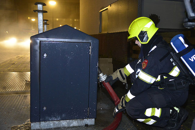 2017/7/20170101-03u51 GB 002 Containerbrand Allenstraat.jpg